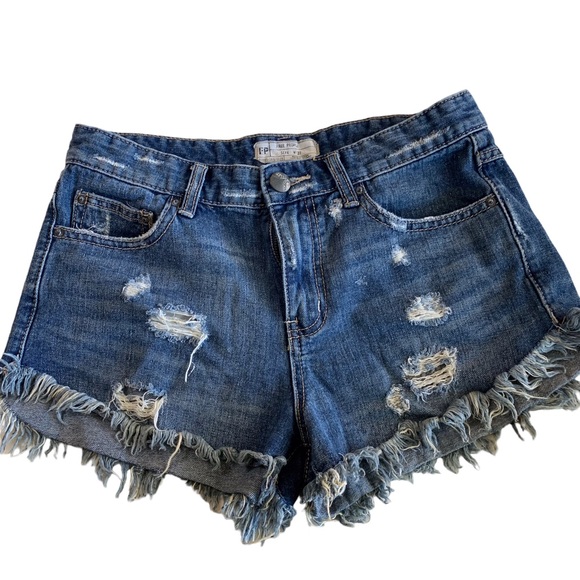 FREE PEOPLE DISTRESSED BLUE DENIM SHORTS - Picture 2 of 16